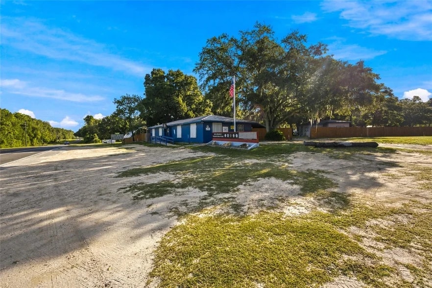 3025 S US Highway 41, Dunnellon, FL à vendre - Photo du bâtiment - Image 2 de 3