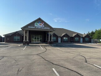 Plus de détails pour 500 Macready Ave, Monroe, OH - Bureau/Commerce de détail à louer