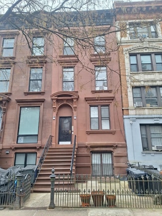 More details for 274 Gates Ave, Brooklyn, NY - Multifamily for Sale