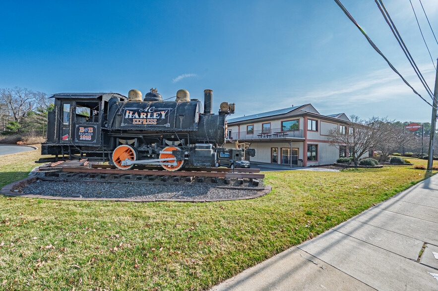 219 E White Horse Pike, Galloway, NJ for sale - Building Photo - Image 2 of 61