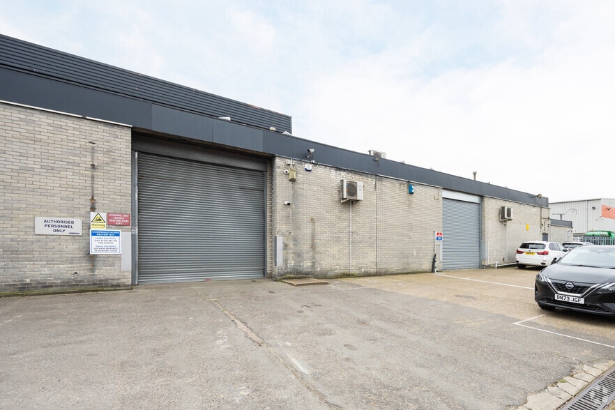 Howard Chase, Basildon à louer - Photo du bâtiment - Image 3 de 4