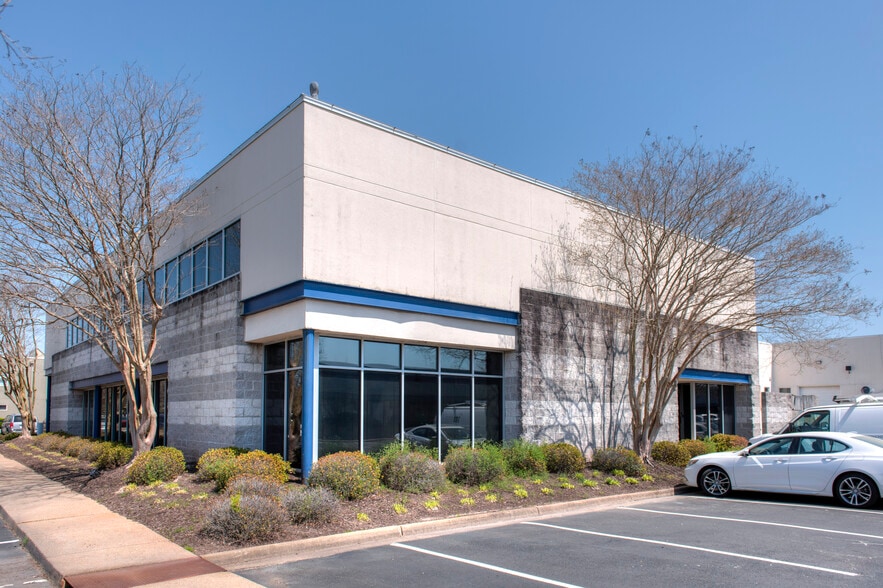 2697 International Pky, Virginia Beach, VA for lease - Building Photo - Image 3 of 11