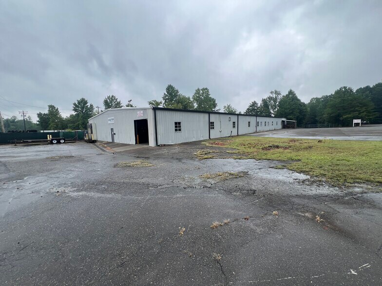 Carolina Logistics Park portfolio of 8 properties for sale on LoopNet.ca - Primary Photo - Image 3 of 12