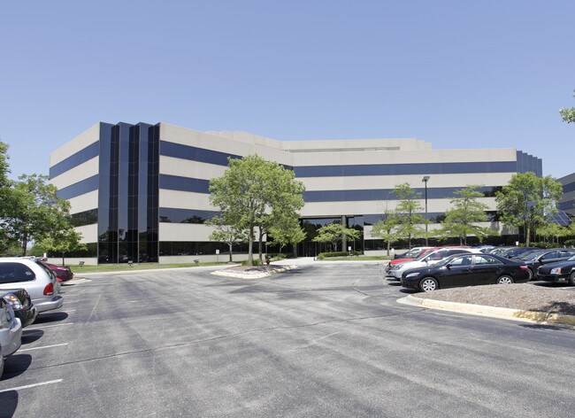 More details for 25 Tri State International, Lincolnshire, IL - Office for Lease
