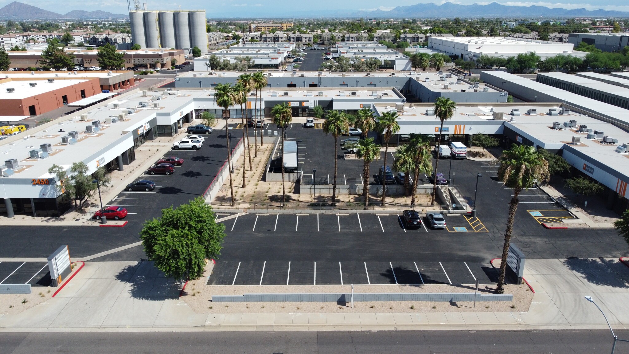 2450 W Broadway Rd, Mesa, AZ for lease Building Photo- Image 1 of 10