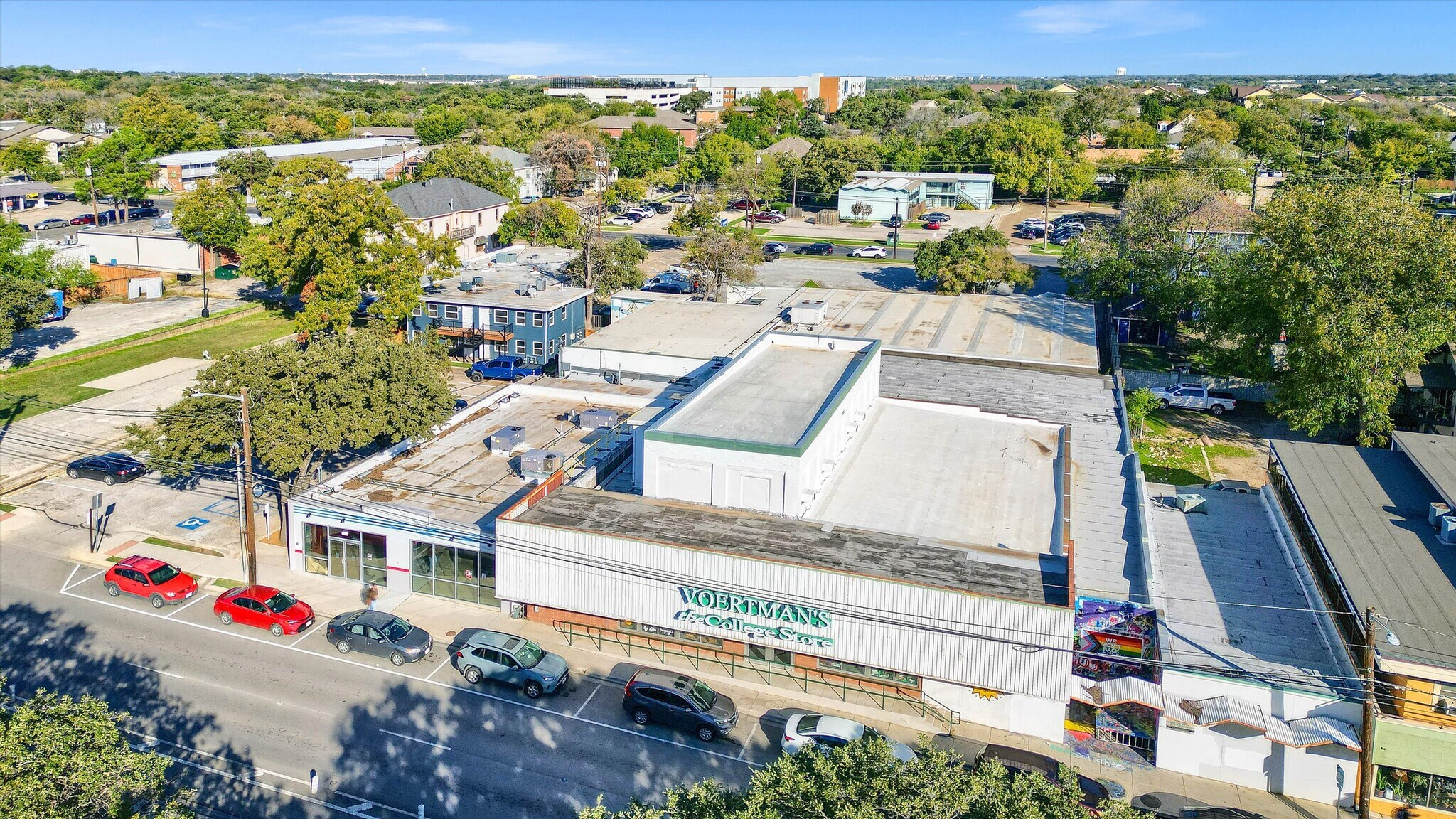 1314 W Hickory St, Denton, TX à vendre Photo du bâtiment- Image 1 de 13