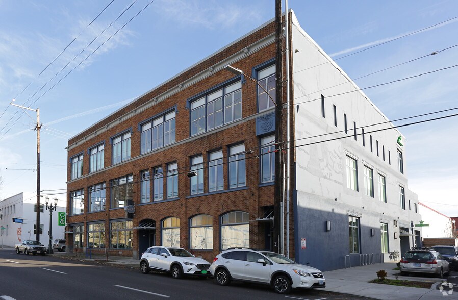 200 SE Martin Luther King Jr. Blvd, Portland, OR à louer - Photo principale - Image 1 de 10