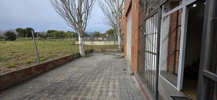 Retail in Badalona, Barcelona for lease Interior Photo- Image 2 of 14