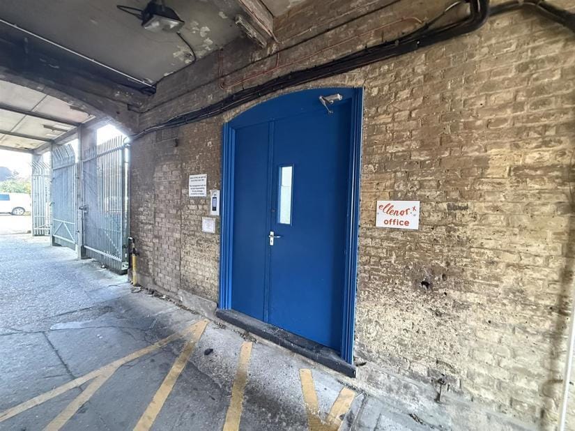 40-44 High St, Swanscombe for lease Building Photo- Image 1 of 3