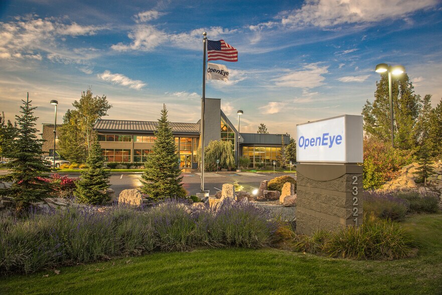 23221 E Knox Ave, Liberty Lake, WA à vendre - Photo du bâtiment - Image 1 de 13