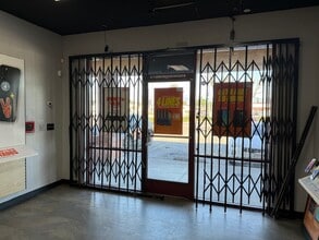 11450-11460 Washington Blvd, Whittier, CA for lease Interior Photo- Image 1 of 9