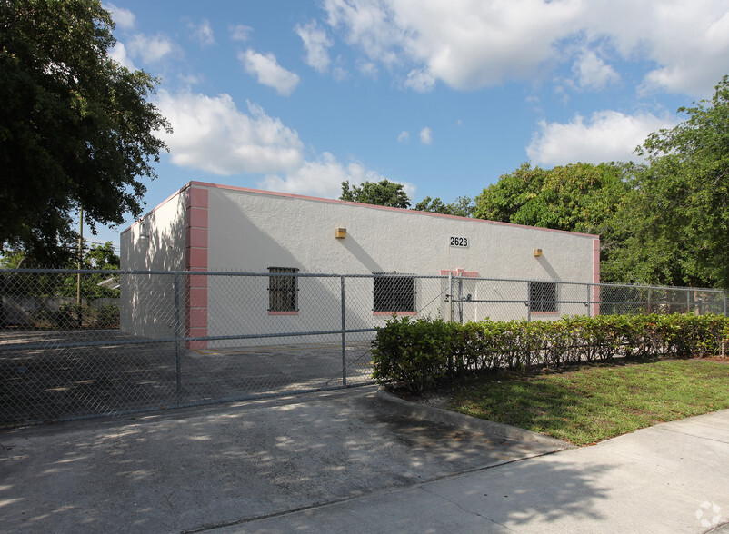 2628 Westgate Ave, West Palm Beach, FL for sale - Primary Photo - Image 1 of 1