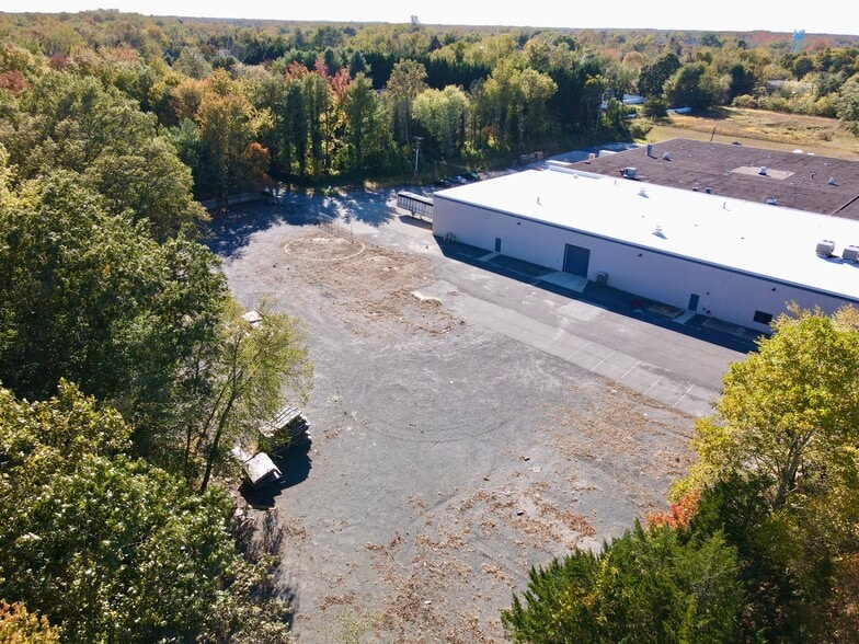 220 Rt 70, Medford, NJ à vendre - Photo du bâtiment - Image 3 de 6
