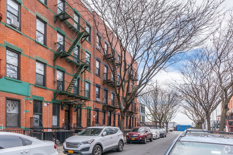 96 Baltic St, Brooklyn, NY à vendre - Photo du bâtiment - Image 3 de 5
