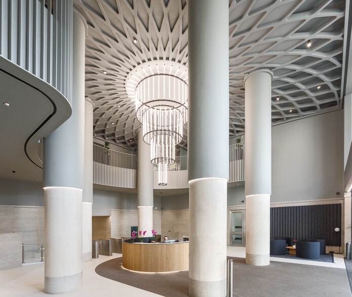 33 Cavendish Sq, London for lease - Interior Photo - Image 1 of 6