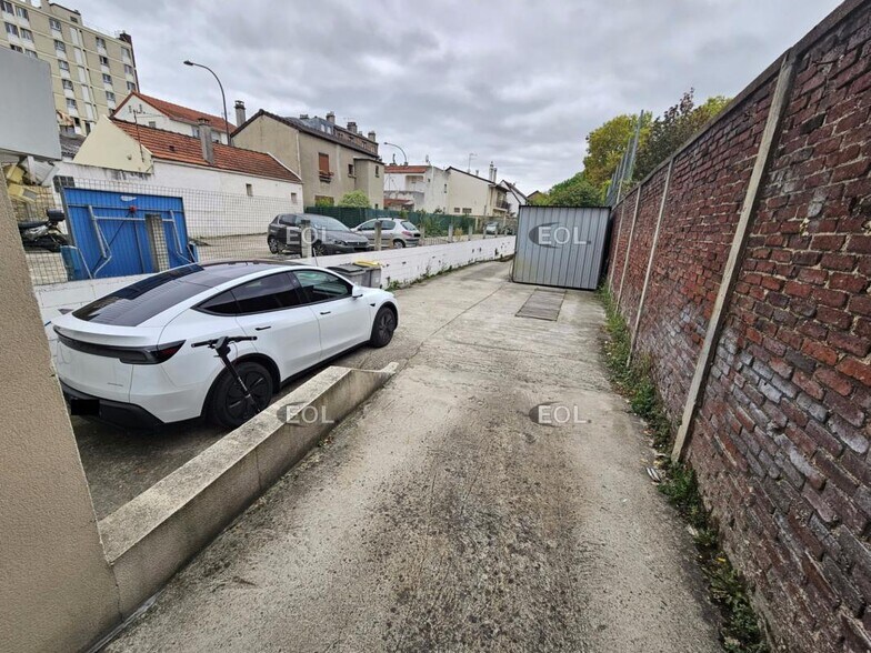 Flex dans Ivry-sur-Seine à louer - Photo du bâtiment - Image 2 de 17