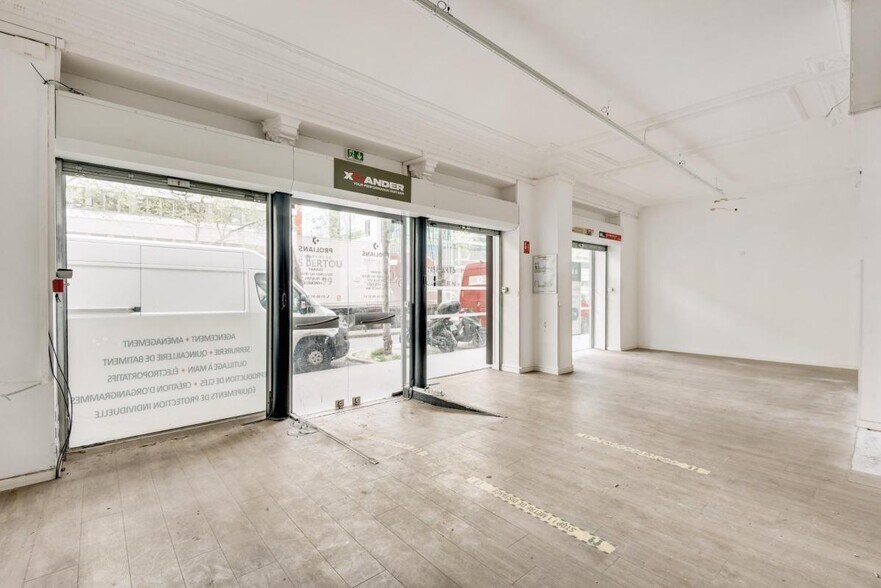 Multifamily in Boulogne-Billancourt for sale - Interior Photo - Image 3 of 8