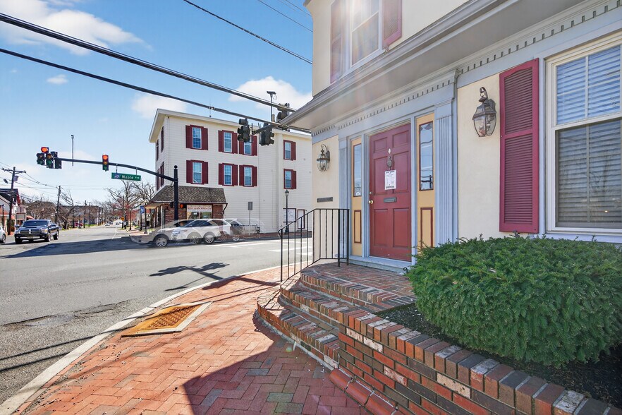 1 W Main St, Marlton, NJ à vendre - Photo du bâtiment - Image 3 de 48