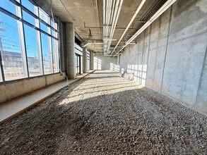 1184 Hank Aaron Dr SE, Atlanta, GA for lease Interior Photo- Image 1 of 7