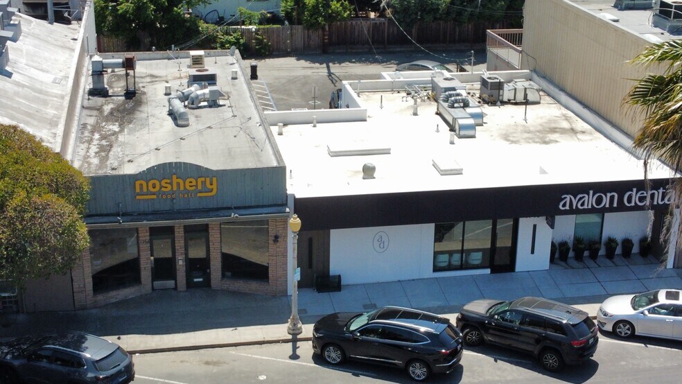 1754 Laurel St, San Carlos, CA à vendre - Photo du bâtiment - Image 2 de 4