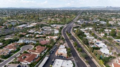 10380 N Hayden Rd, Scottsdale, AZ - Aérien Vue de la carte - Image1