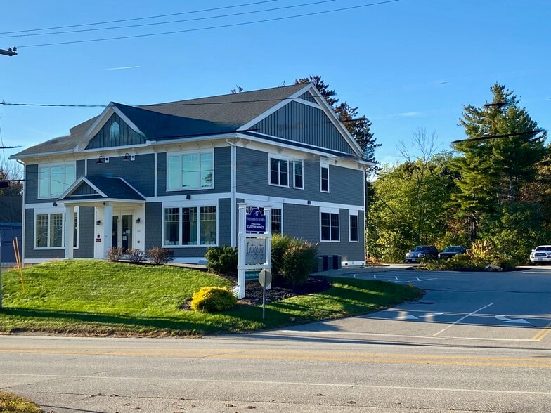 Seacoast’s Premier Commercial Mixed-Use portfolio of 2 properties for sale on LoopNet.ca - Primary Photo - Image 1 of 12