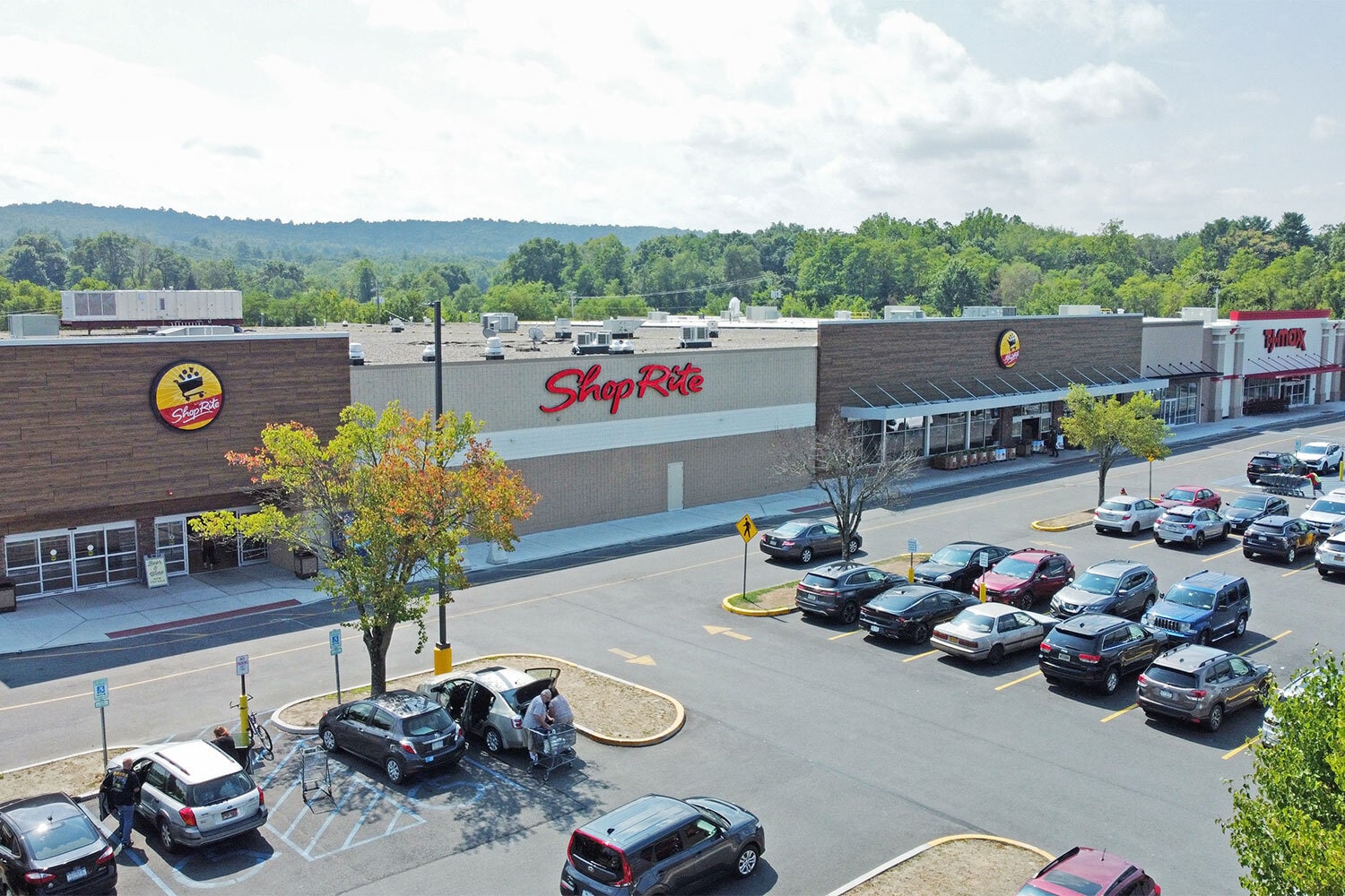 111 Hulst Dr, Matamoras, PA for lease Building Photo- Image 1 of 19