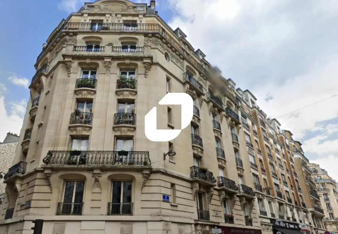 Office in Paris for sale Building Photo- Image 1 of 9