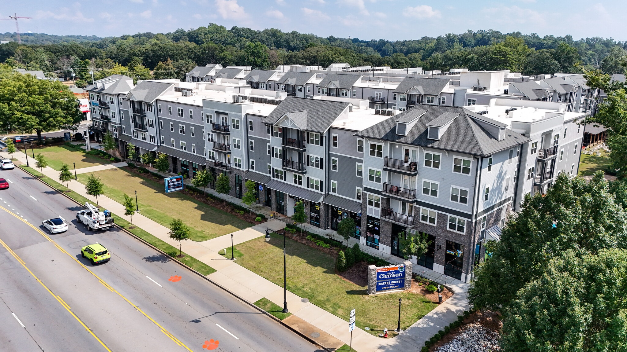 894 Tiger Blvd, Clemson, SC for lease Interior Photo- Image 1 of 3