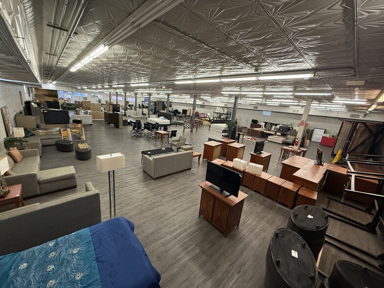 3360-3362 Summer Ave, Memphis, TN for sale - Building Photo - Image 2 of 4