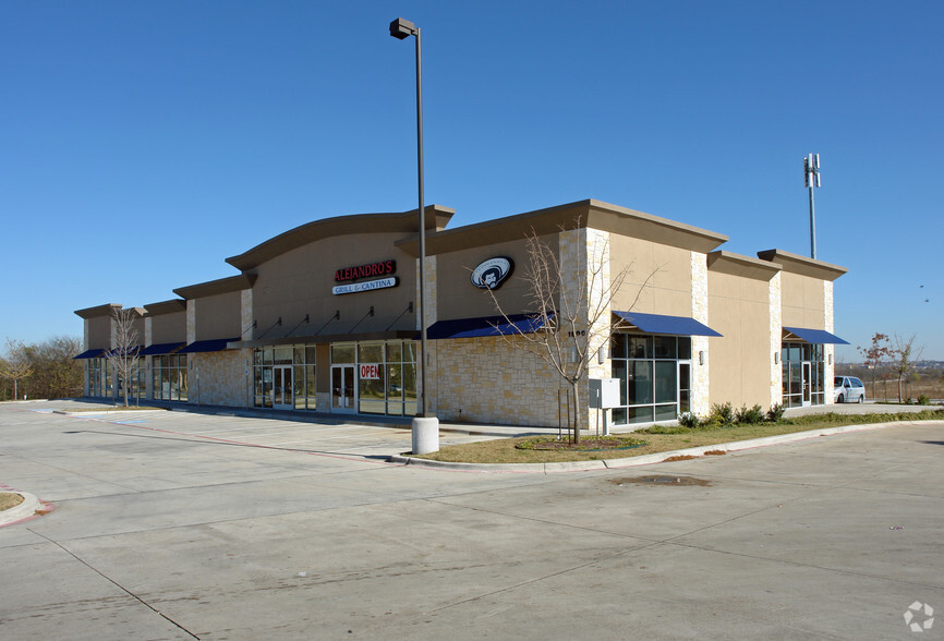 1800 Dalrock Rd, Rowlett, TX for lease - Building Photo - Image 3 of 8