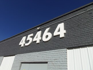 Plus de détails pour 45464 Woodward Ave, Pontiac, MI - Industriel à louer