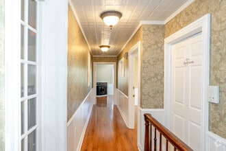 26 S Maple Ave, Marlton, NJ for lease Interior Photo- Image 2 of 3