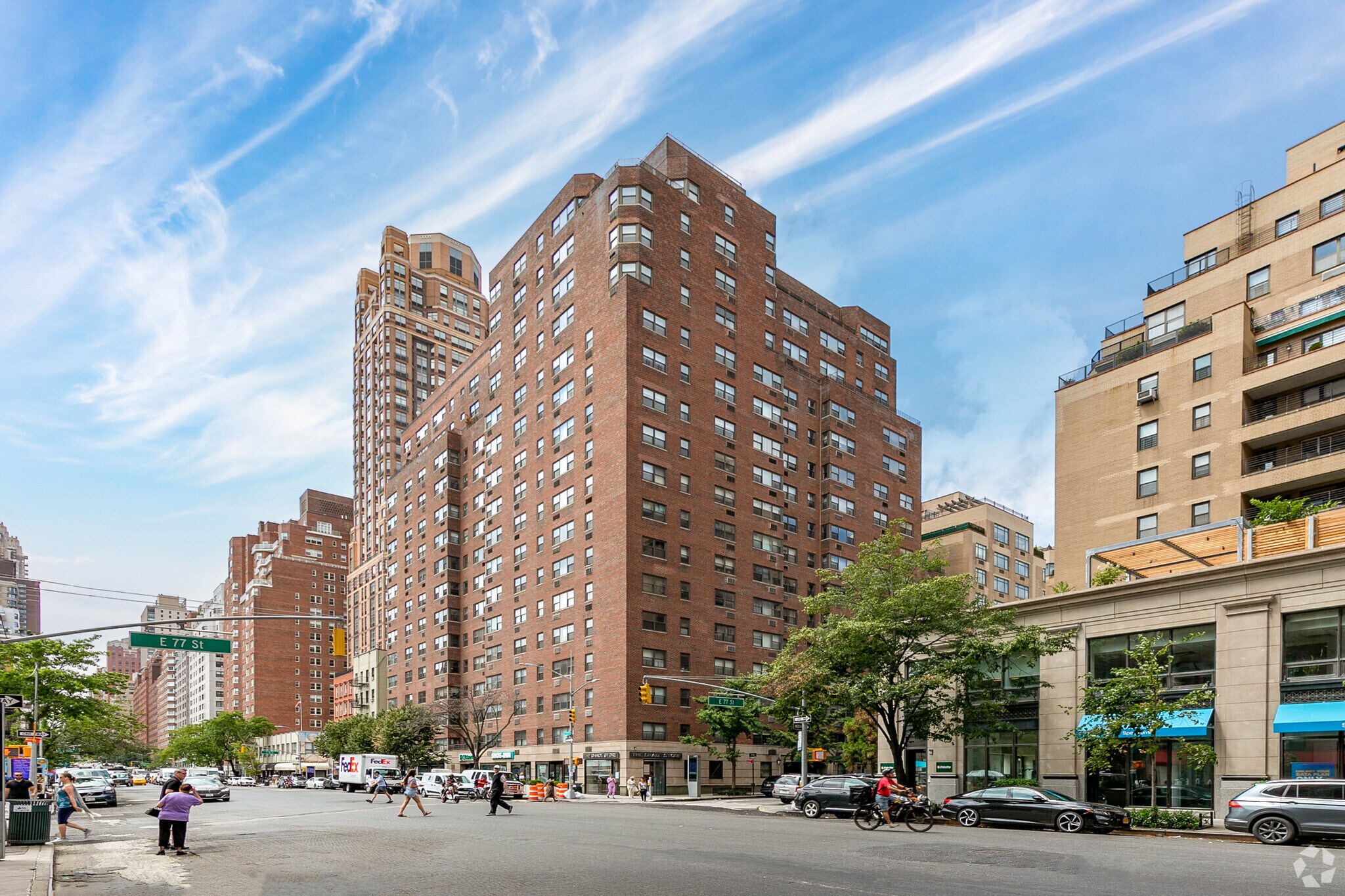 1336 3rd Ave, New York, NY à vendre Photo du bâtiment- Image 1 de 3