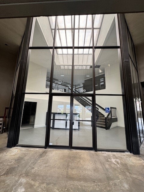 16561 Bolsa Chica St, Huntington Beach, CA for lease Building Photo- Image 1 of 17