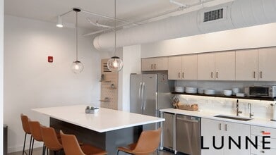939 N High St, Columbus, OH for lease - Commercial Listing Video 