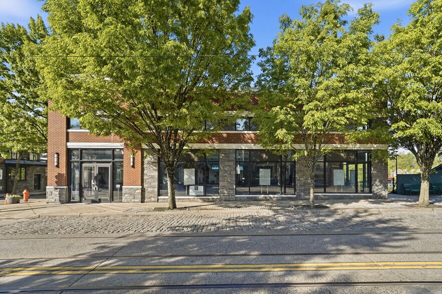 8600 Germantown Ave, Philadelphia, PA à louer - Photo du bâtiment - Image 2 de 7