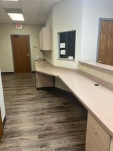 3915 Watson Rd, Saint Louis, MO à louer Photo intérieure- Image 1 de 6