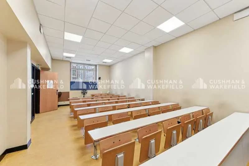 11 Rue Pierre Dupont, Paris à louer - Photo intérieure - Image 3 de 10