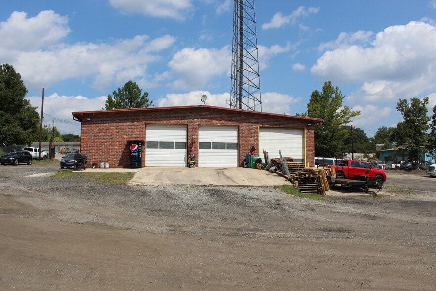 6522 Landrum Ln, Union City, GA for sale - Building Photo - Image 2 of 12