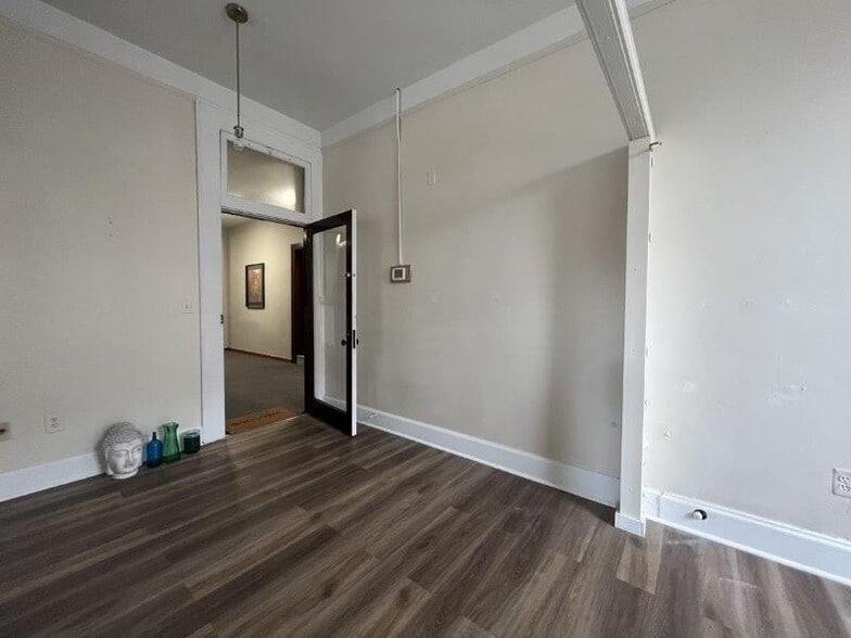 204-206 S Main St, Ann Arbor, MI for lease - Interior Photo - Image 2 of 3