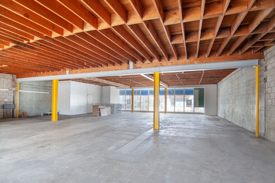 1428 N Highland Ave, Los Angeles, CA à louer - Photo du bâtiment - Image 2 de 11