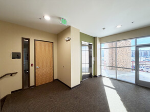 520 Zang St, Broomfield, CO à louer Photo intérieure- Image 2 de 8