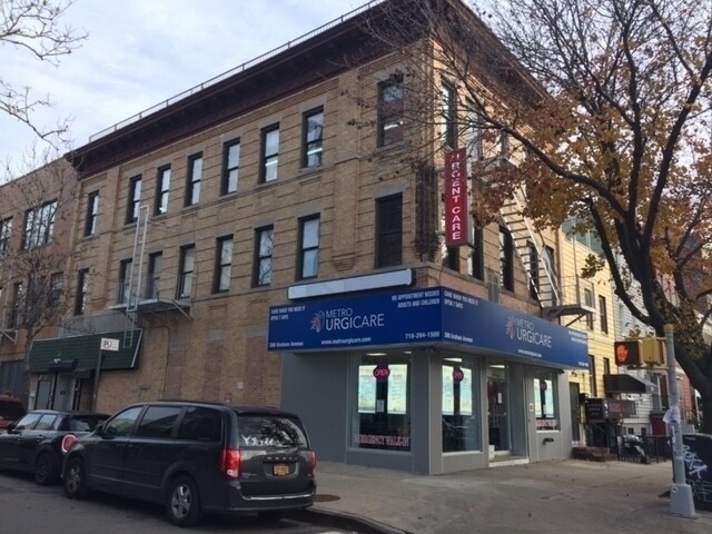 260 Ainslie St, Brooklyn, NY à louer Photo du bâtiment- Image 1 de 9