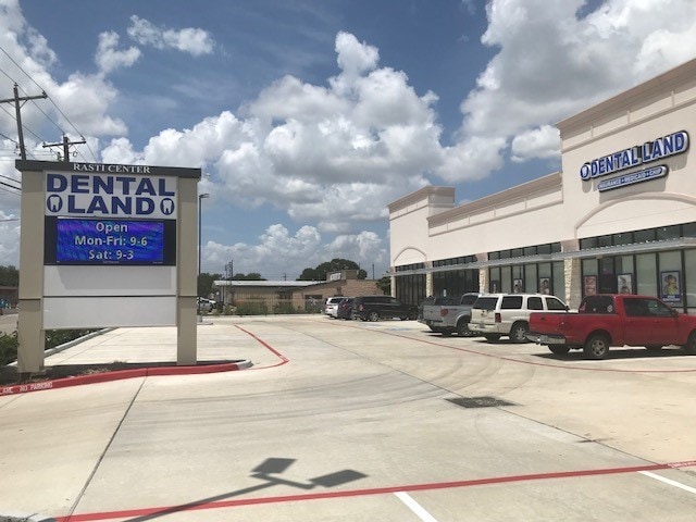 2525 Southmore Ave, Pasadena, TX for lease Primary Photo- Image 1 of 7