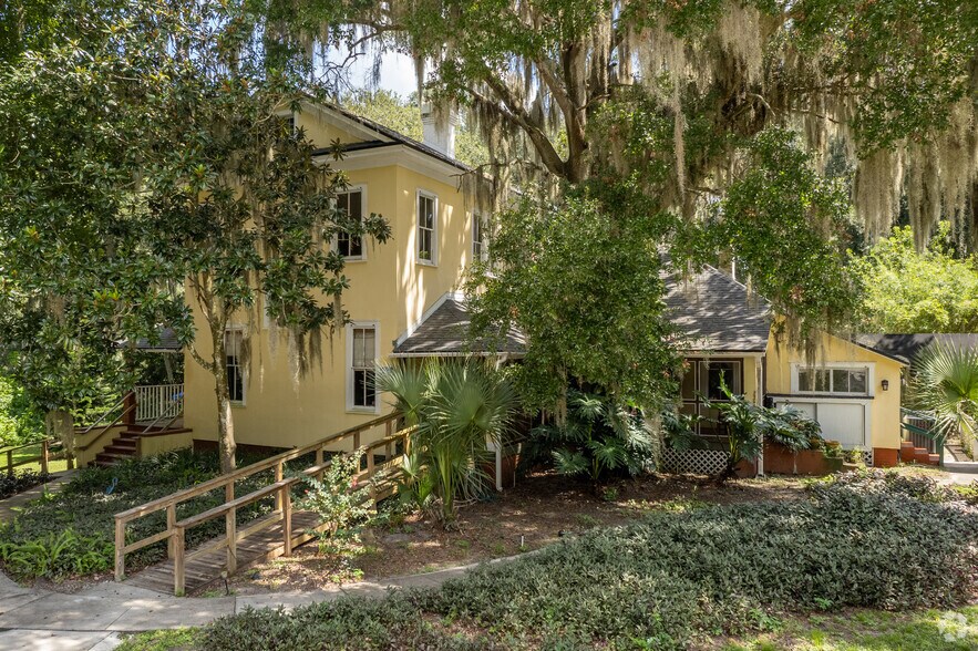620 N Tubb St, Oakland, FL à vendre - Photo du bâtiment - Image 3 de 42