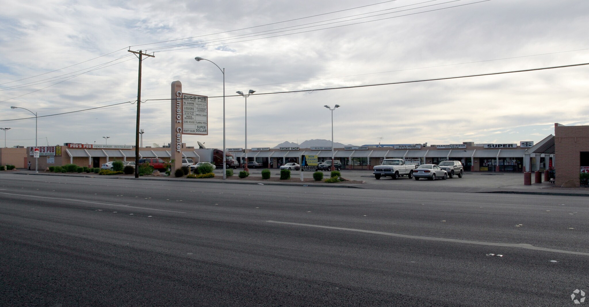 4972 S Maryland Pky, Las Vegas, NV à louer Photo du bâtiment- Image 1 de 4