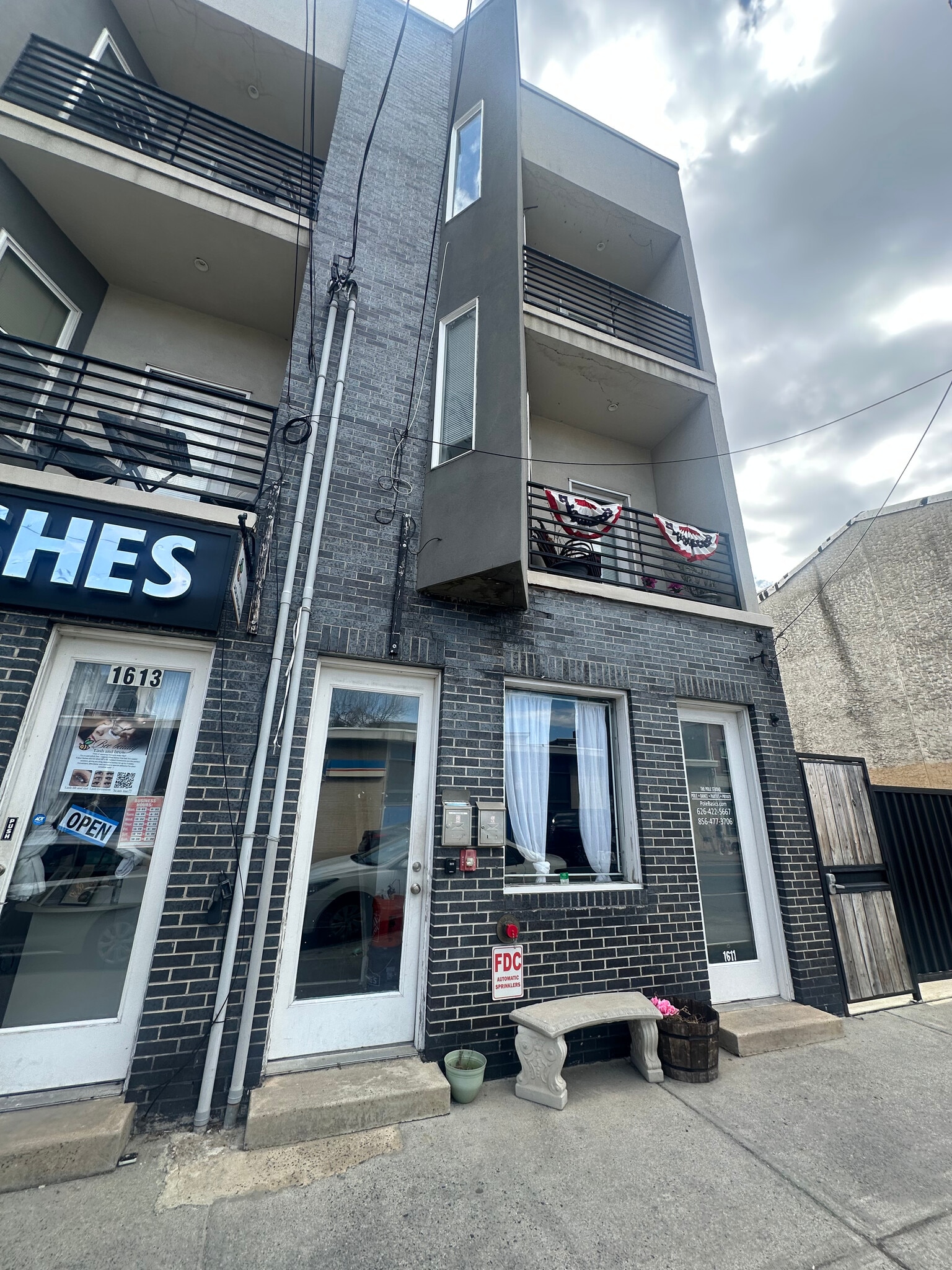 1611-1613 Frankford Ave, Philadelphia, PA for lease Primary Photo- Image 1 of 8