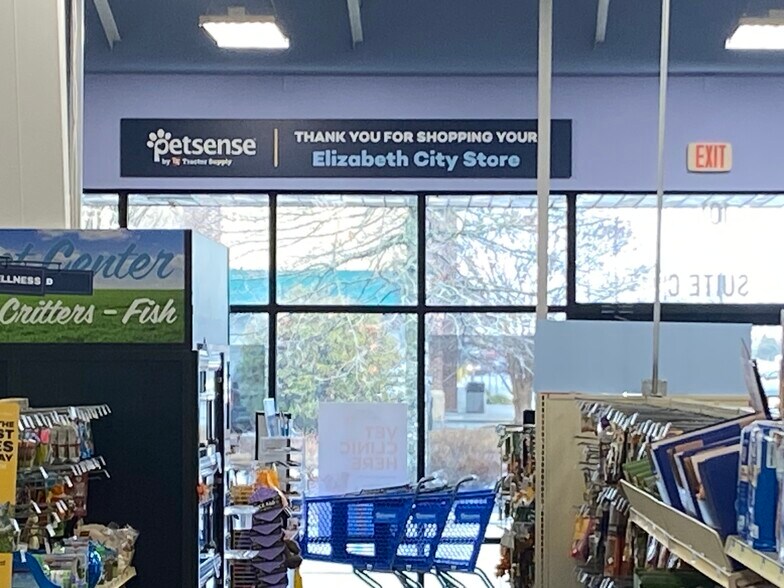 US 17 & Halstead Extensio, Elizabeth City, NC à louer - Photo du bâtiment - Image 2 de 14