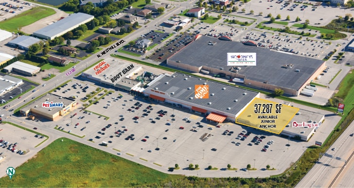 653-697 N Westhill Blvd, Appleton, WI for lease - Building Photo - Image 1 of 11